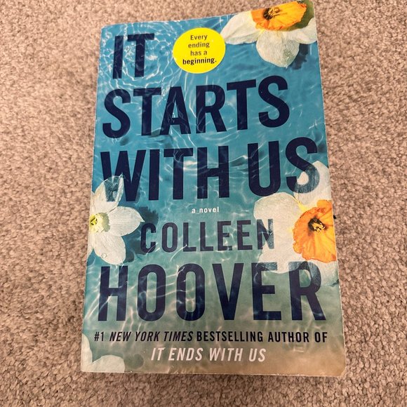 It Starts With Us by Colleen Hoover - Picture 1 of 2